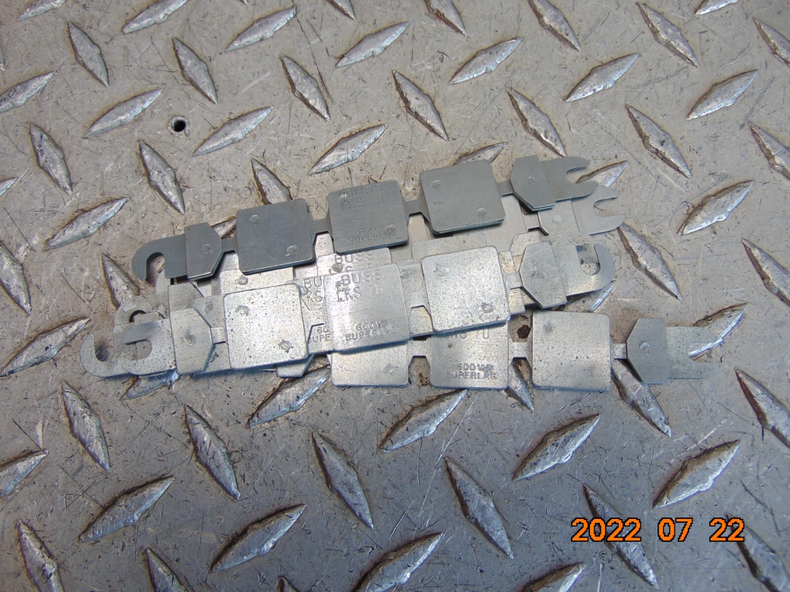 *LOT OF 6* BUSS LKS 70 RENEWAL LINKS 70 AMP 70A - FREE SHIPPING