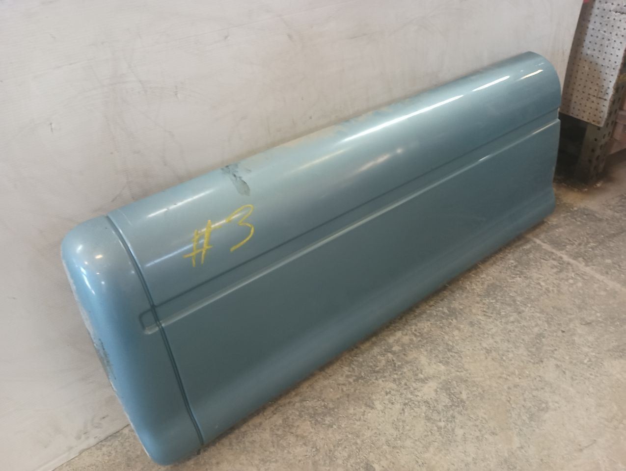 N33-6028-270270R Peterbilt 387 Right Passenger NO3 Side Skirt (12144954