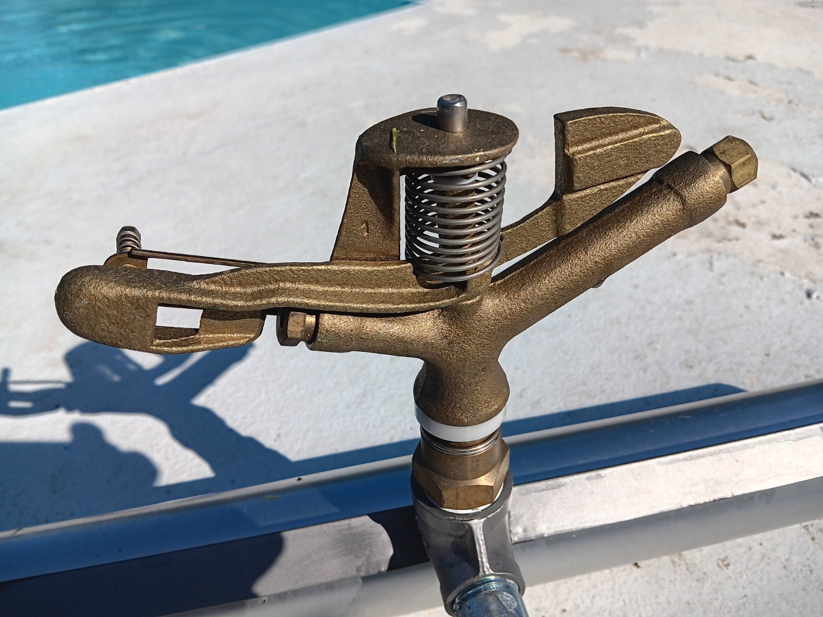 Underhill RollerPro with Sprinkler Head