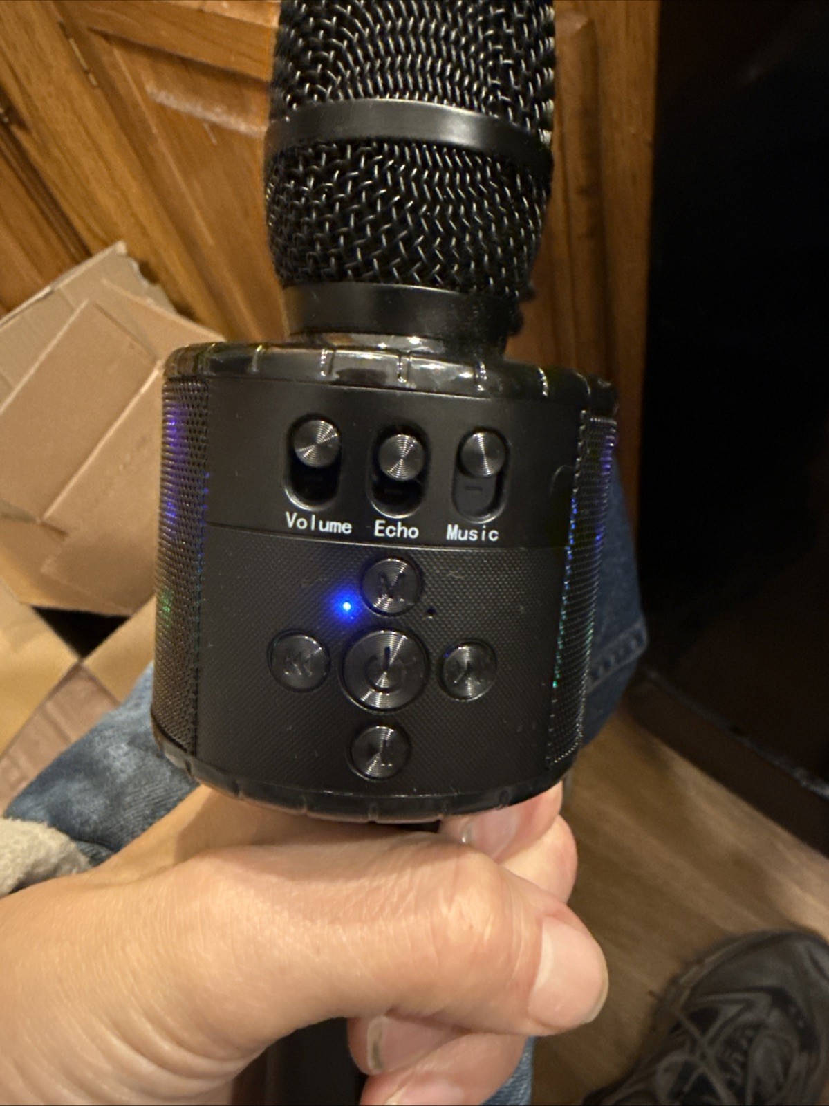 Bonaok Wireless Bluetooth Karaoke Microphone Portable Handheld Speaker Black.