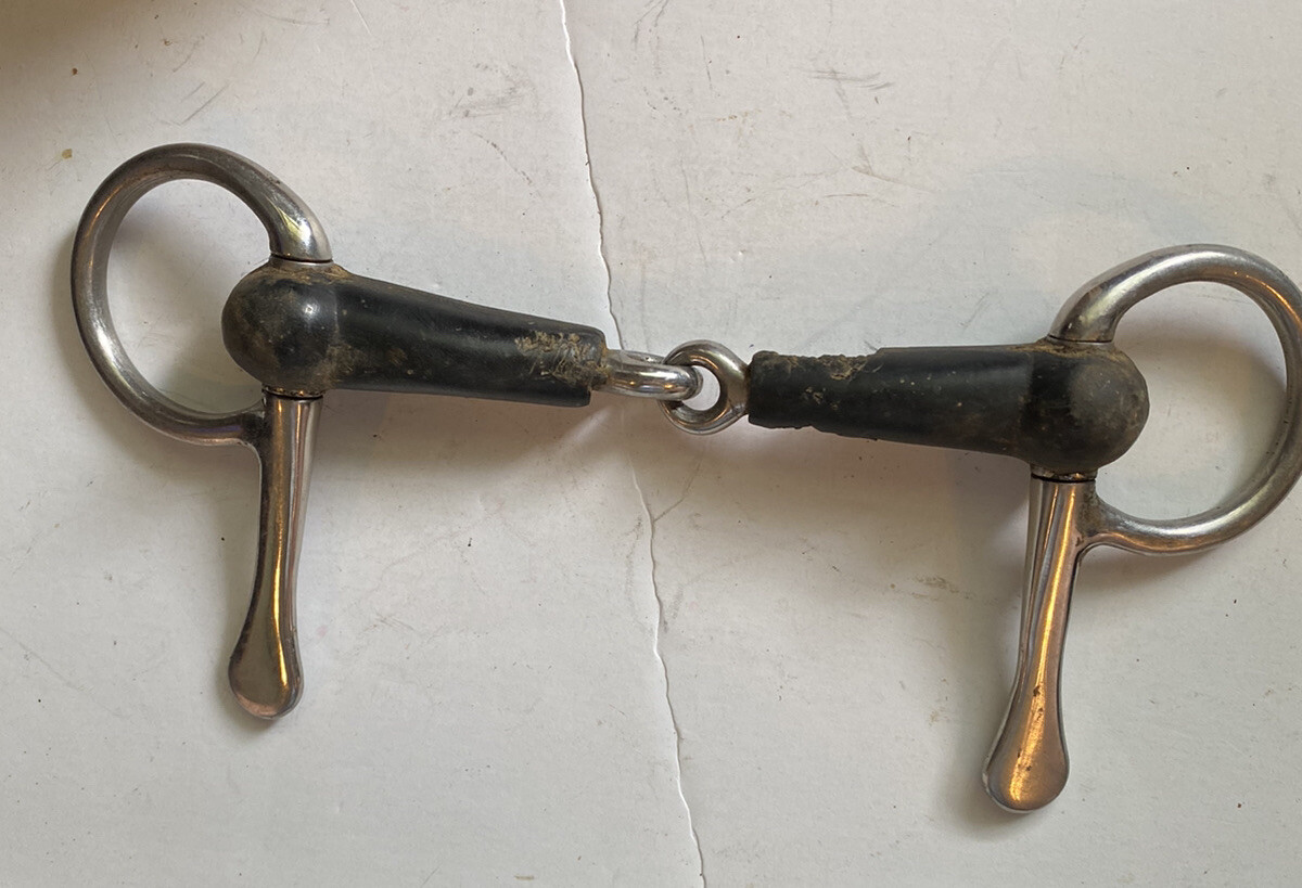 *PRE-OWNED* STAINLESS-RUBBER MOUTH-HALH CHEEK BIT-5 "-FREE SHIPPING*