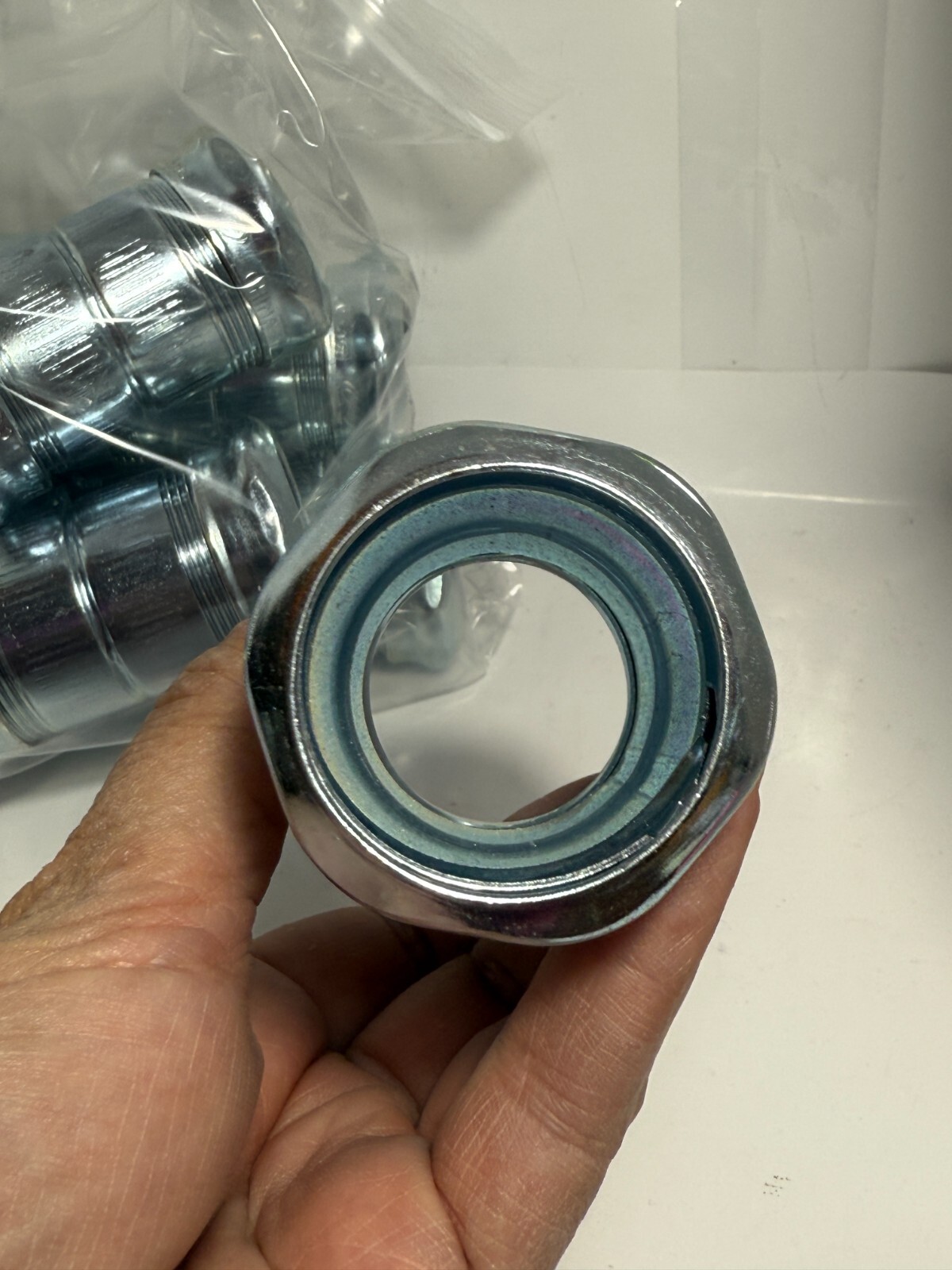 10pcs Bridgeport No. 263 1-1/4" Steel EMT Compression Type Coupling