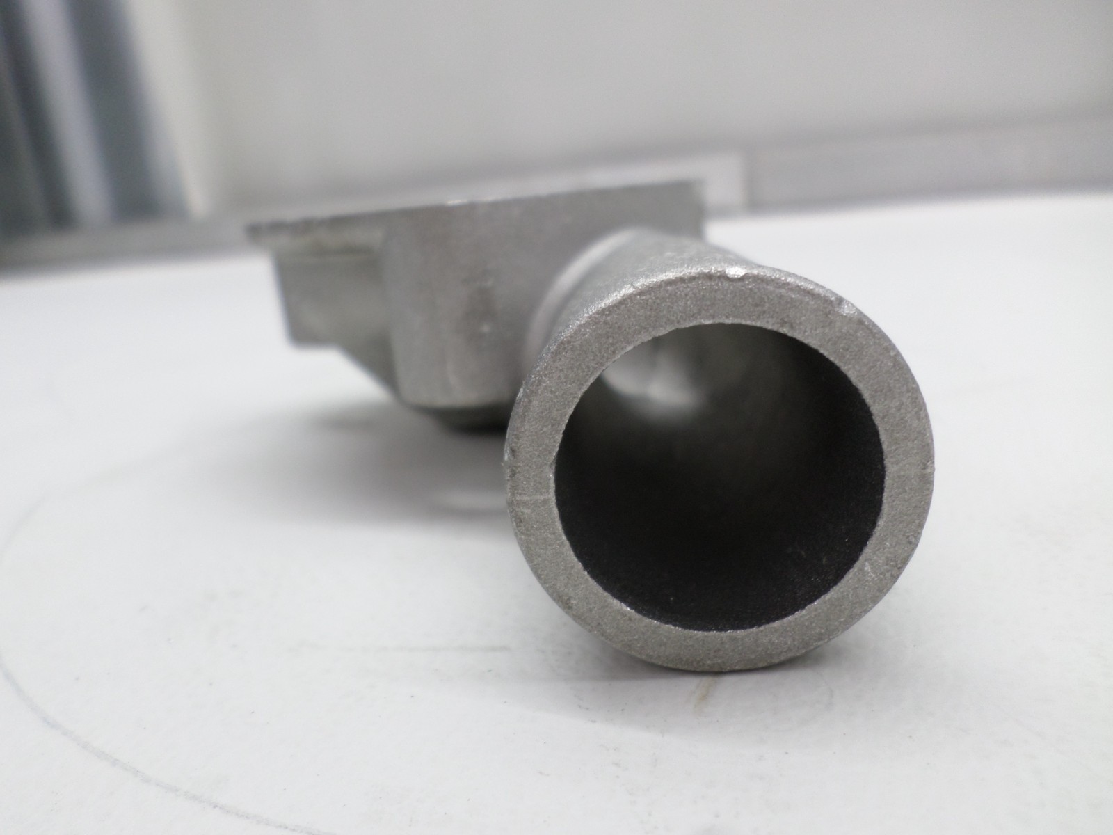 New Elbow Water Outlet Fits MGB