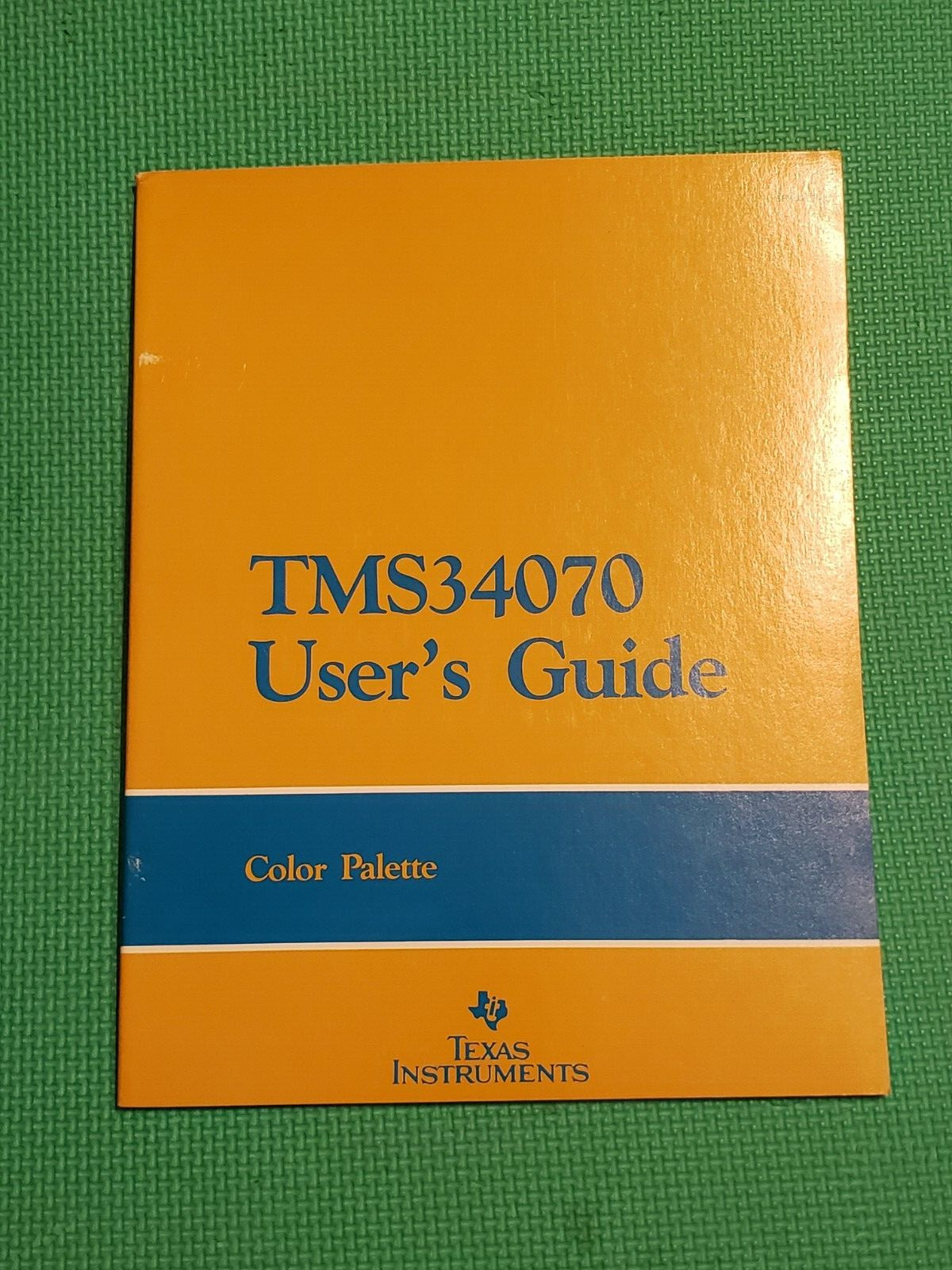 Texas Instrument  TMS34070  User's Guide - 1986, Color Palette