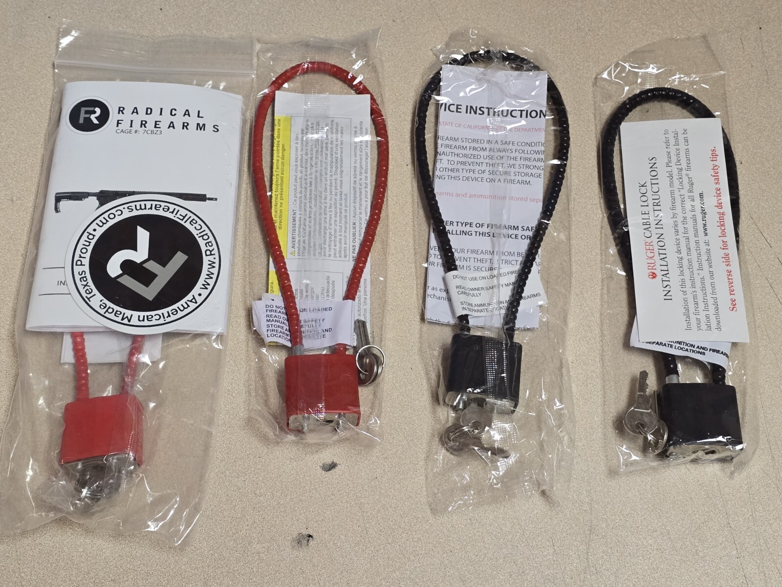 CABLE GUN LOCKS & KEYS Lot of 4 CHILD SAFE FIREARM * SEALLED NEW w/ KEYS *