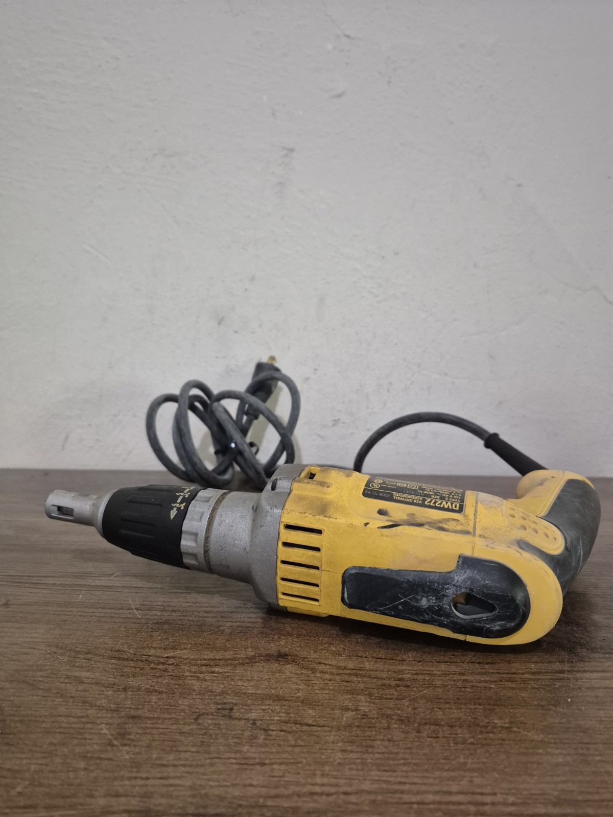 DEWALT DW272 VSR Drywall Screwdriver