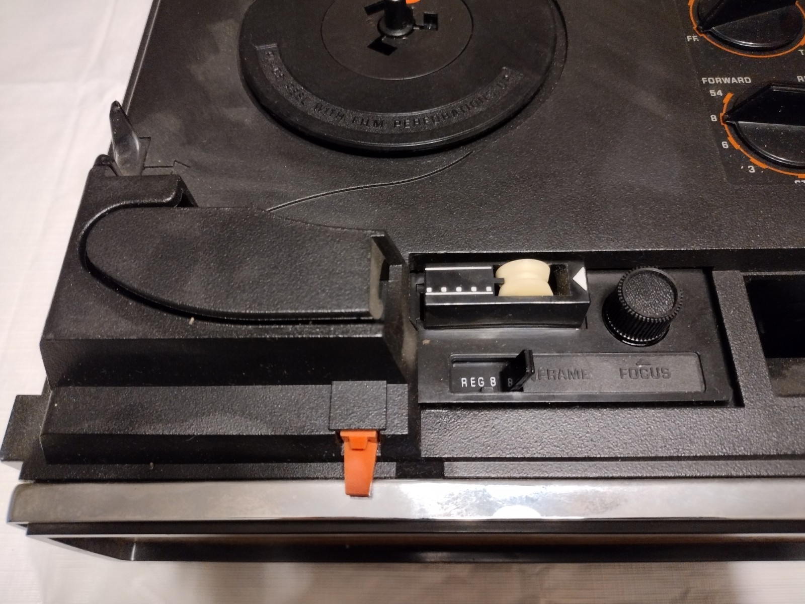 Vintage Kodak Movieneck 475 Projector (Missing Lid) (Turns On) (UNTESTED)