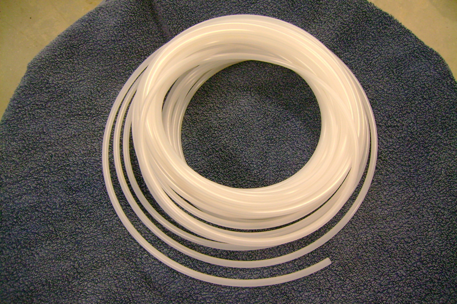 5/16  Pneumatic Polyethylene Tubing for Push IN Fittings Clear 10 FT PE3103-N