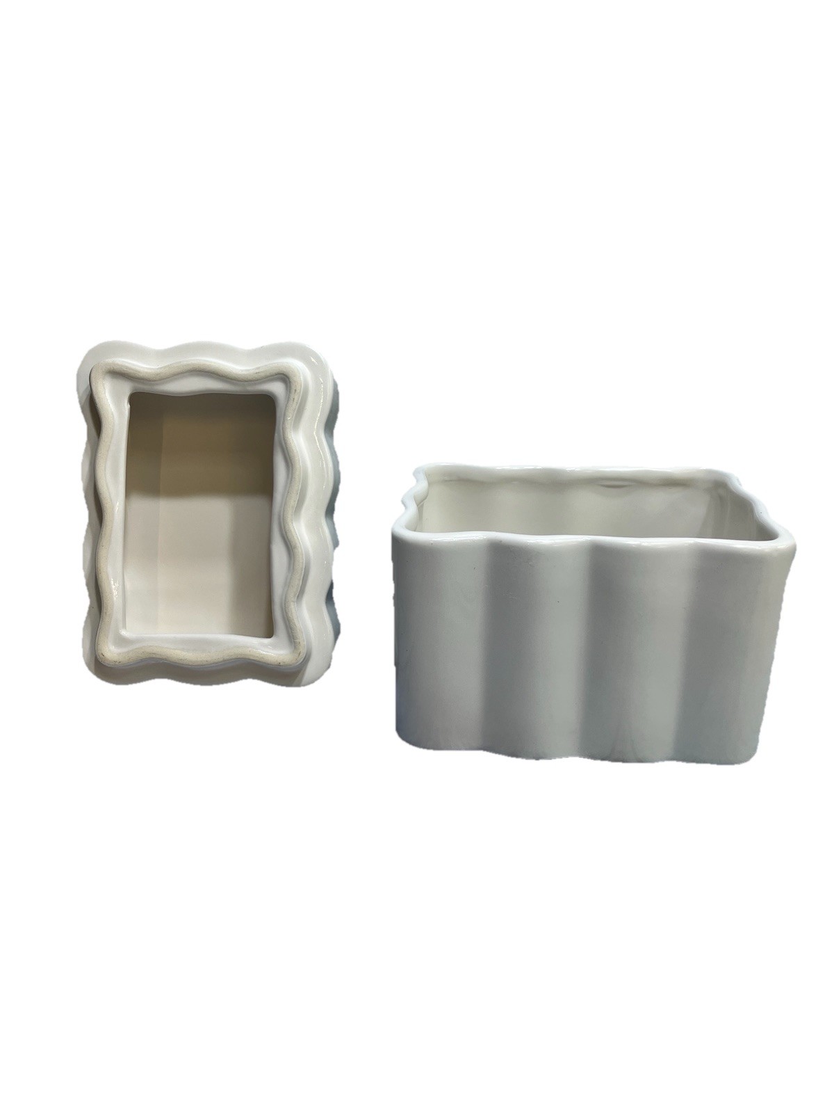 Room Essentials Scalloped Lidded Box White Ceramic Square