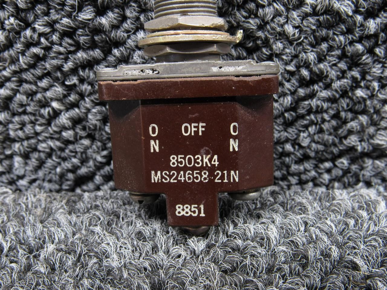 8503K4 (Alt: MS24658-21N) Cutler-Hammer Maintained Toggle Switch