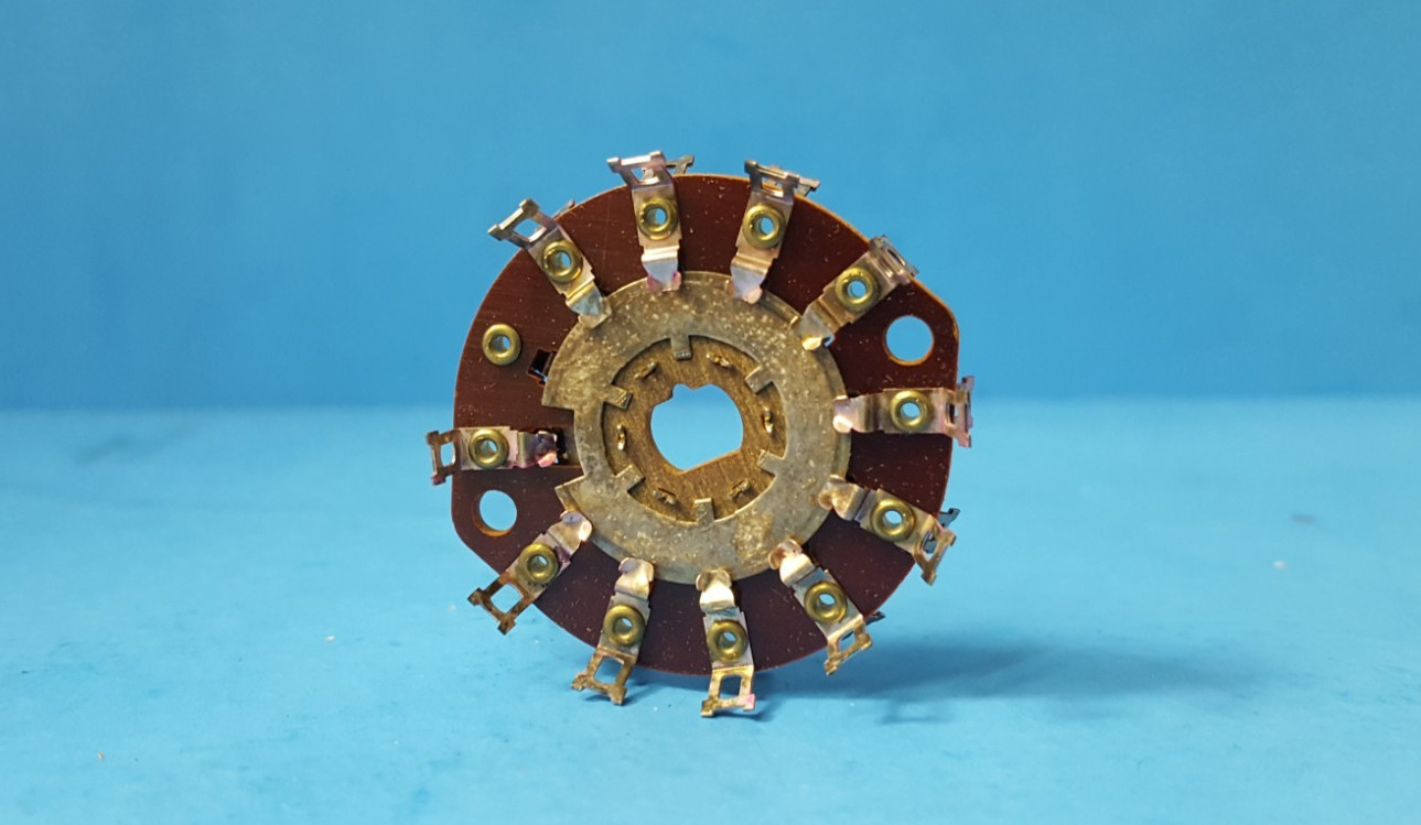 Rotary Switch Section, PA-40, CENTRALAB, 2 POL- 11 Position, Shorting, Phenolic