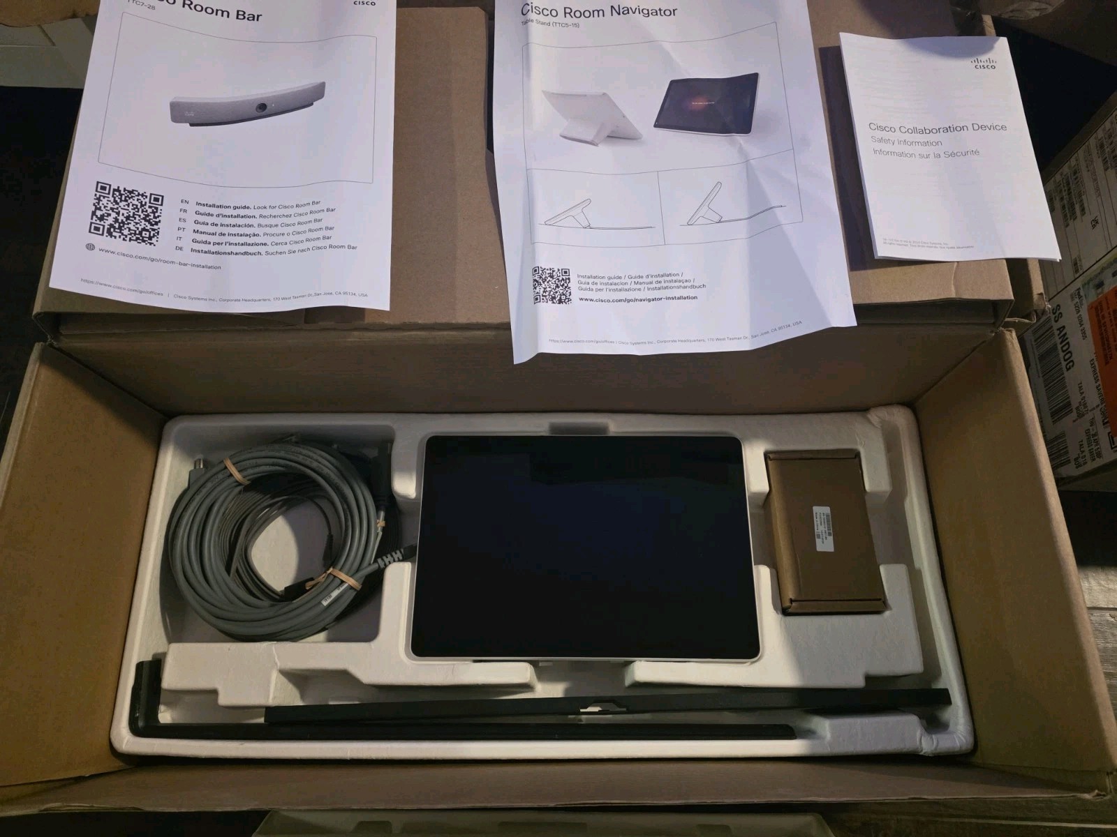 Cisco TTC7-26 / CS-KIT-MINI V01 Conference Webex Room Camera & 10" Touch Screen