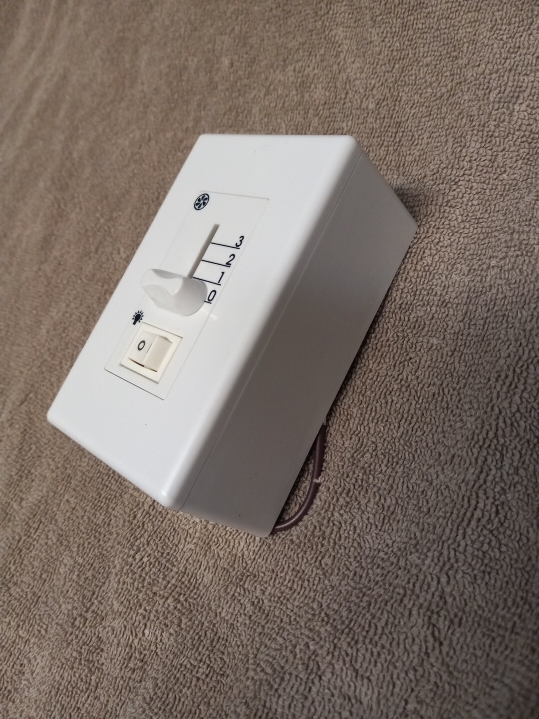 Fan & Light Control Unit - Model # q20201110-x NEW UNUSED