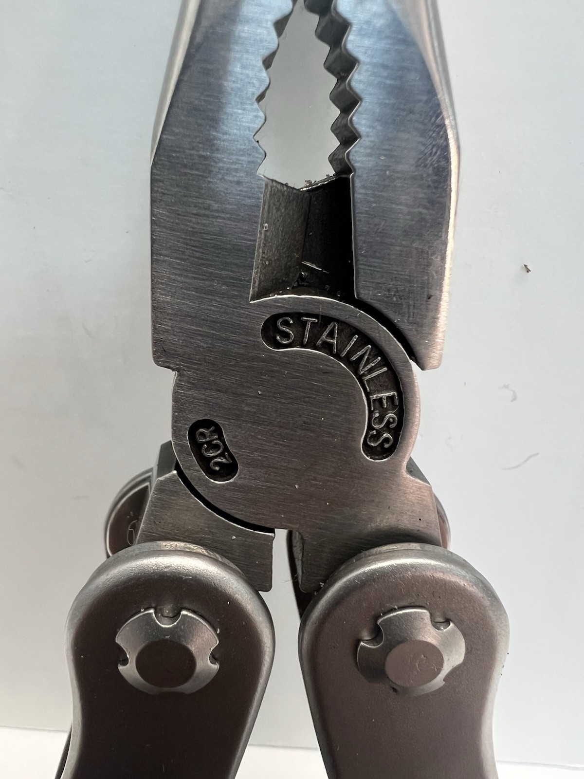 Stanley Multitool Stainless Knife Pliers 2CR With Sheath 9 Tool Functions