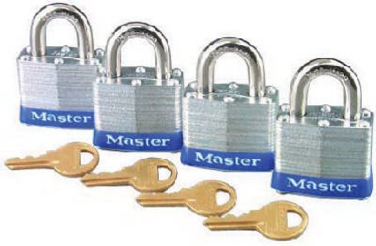 (12) Master Lock 3008D 4 pack 1-1/2" Laminated Padlocks