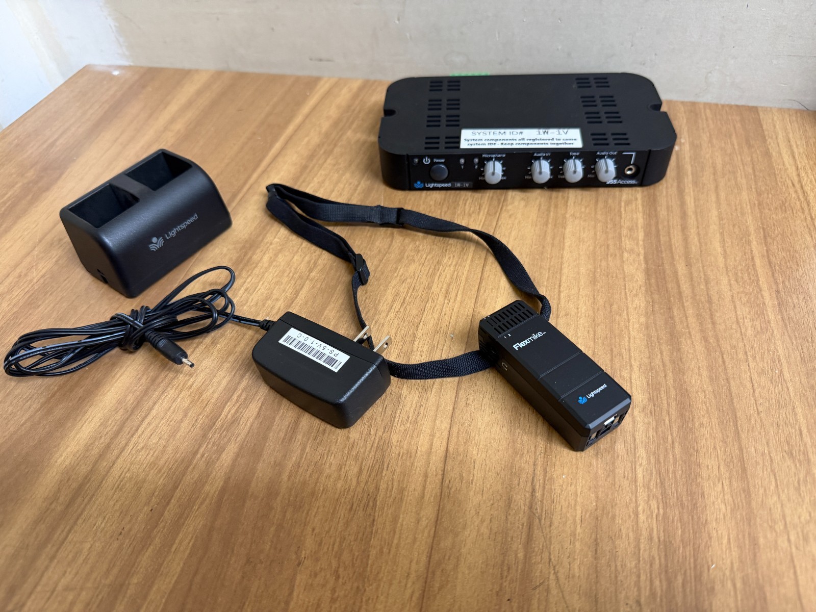 Lightspeed 955 Wireless Instructional Audio System with Flexmike