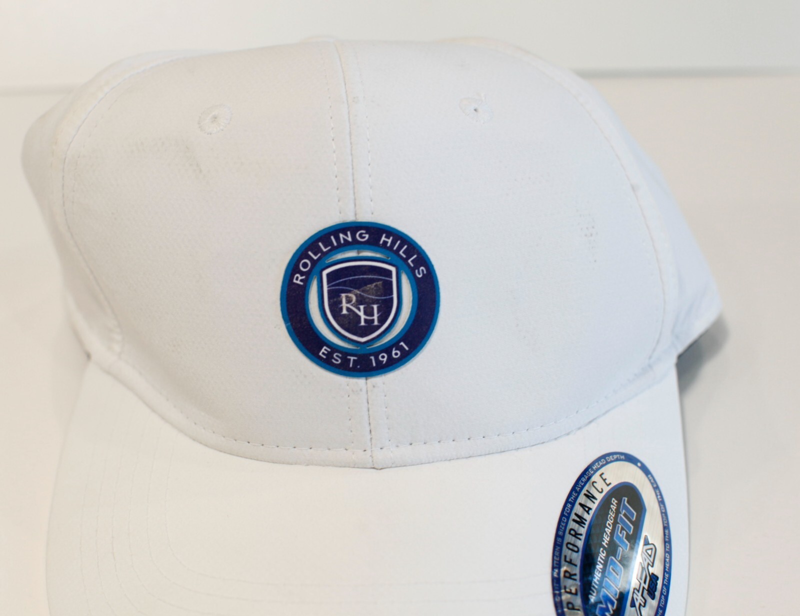 Rolling Hills White Golf Cap has been Signed