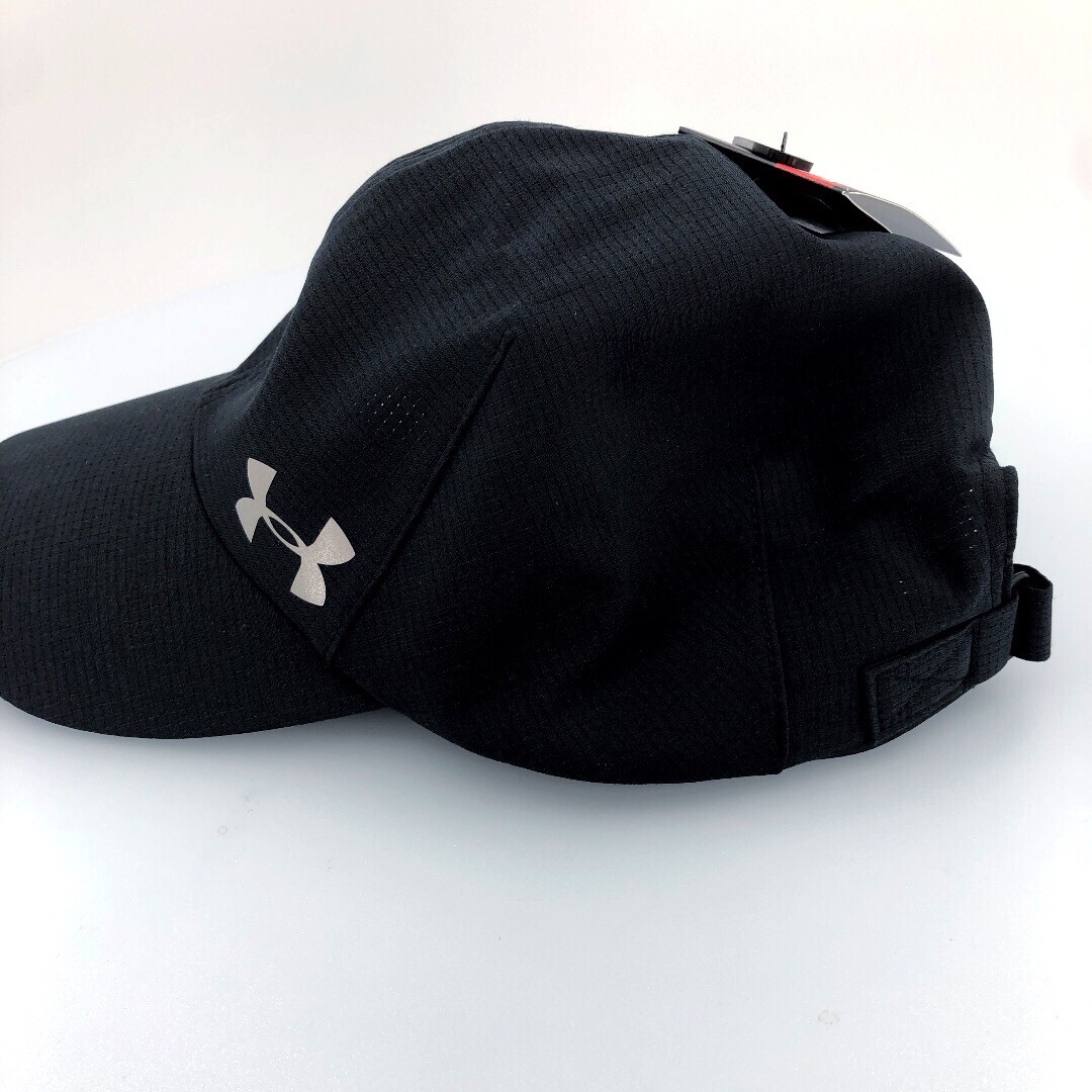 Under Armour-Vent One Size Womens Black Silver Baseball Run Cap