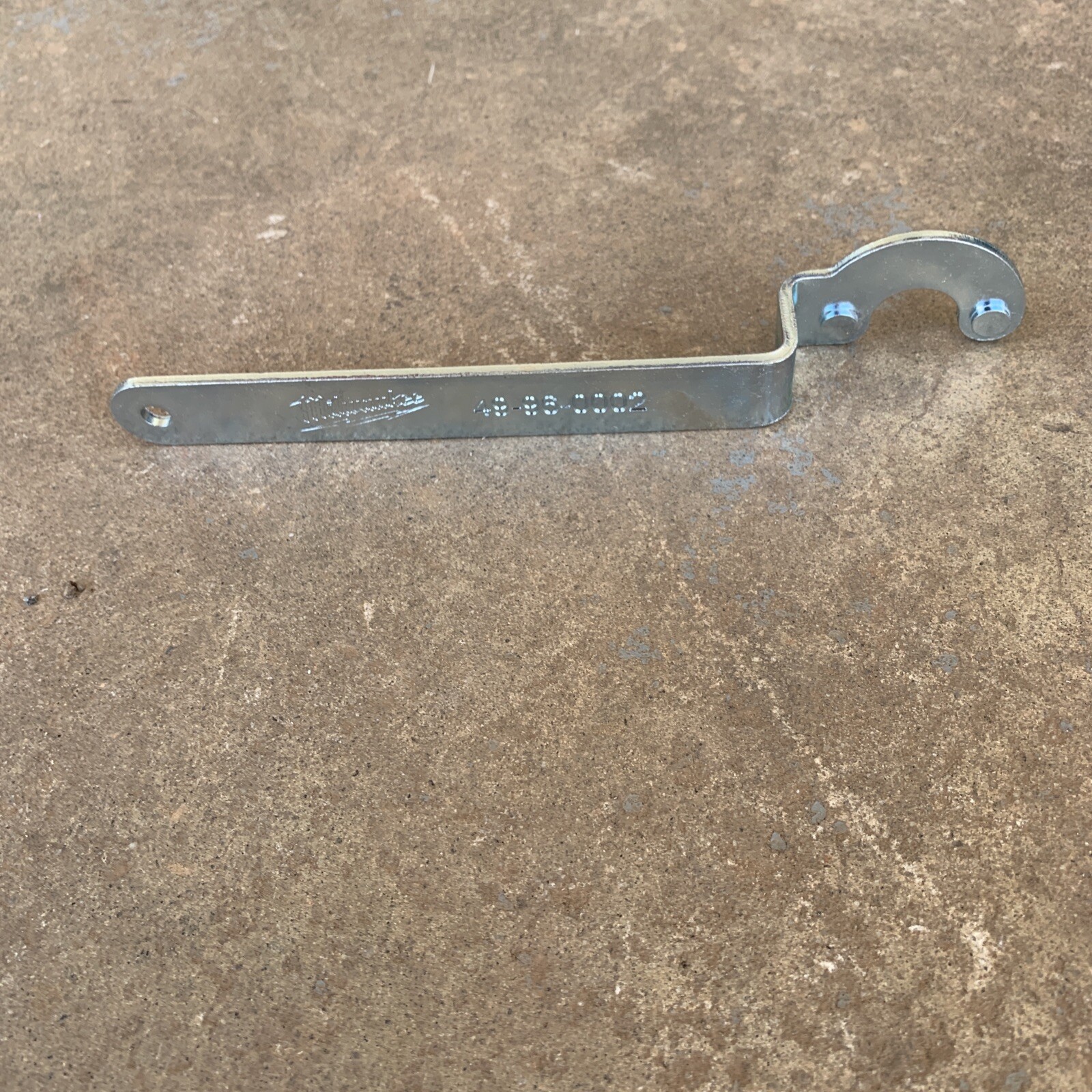 Milwaukee grinder spanner wrench 49-96-0002 grinder