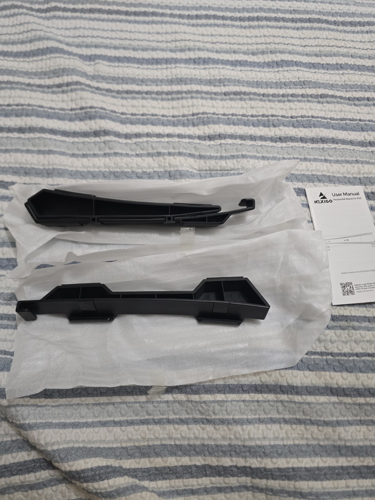 NEXIGO Horizontal Stand Kit PS5 Digital Or Disc Edition