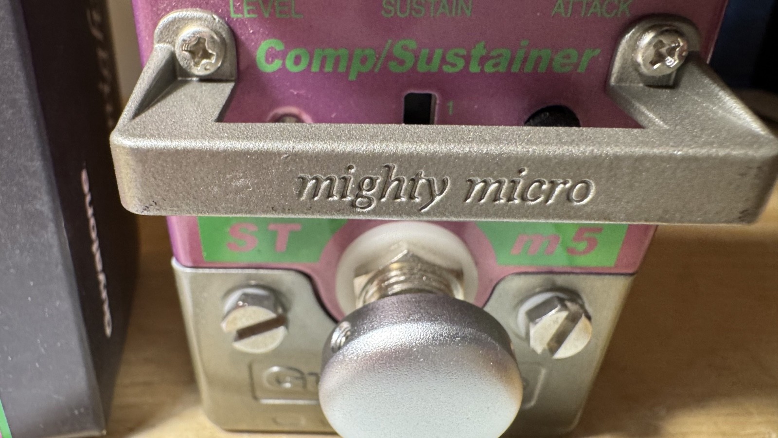 GuyaTonE ST-M5 Vintage Compressor