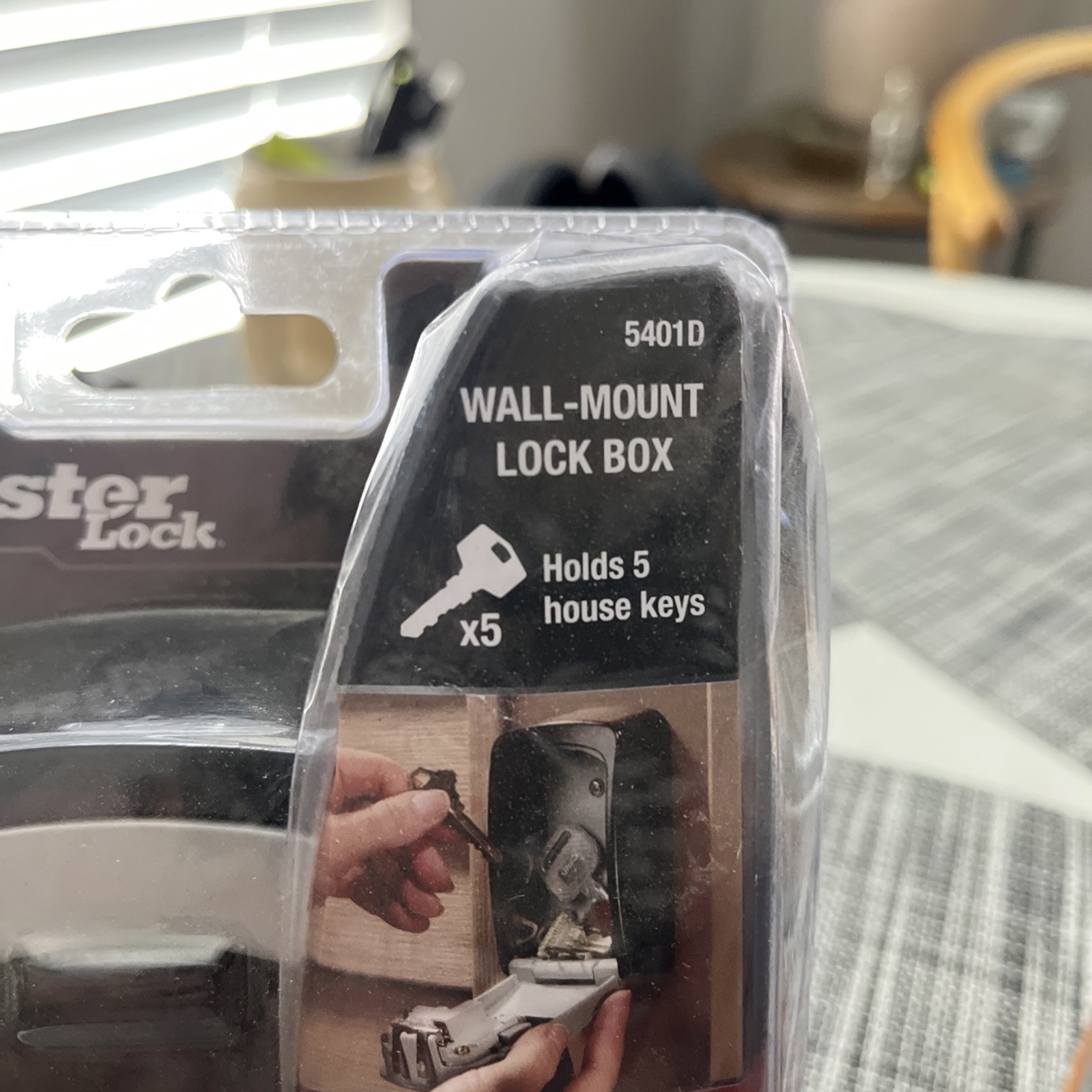 Master Lock Wall Mount Lock Box *Combination Dials* Holds 5 Keys - Model #5401D