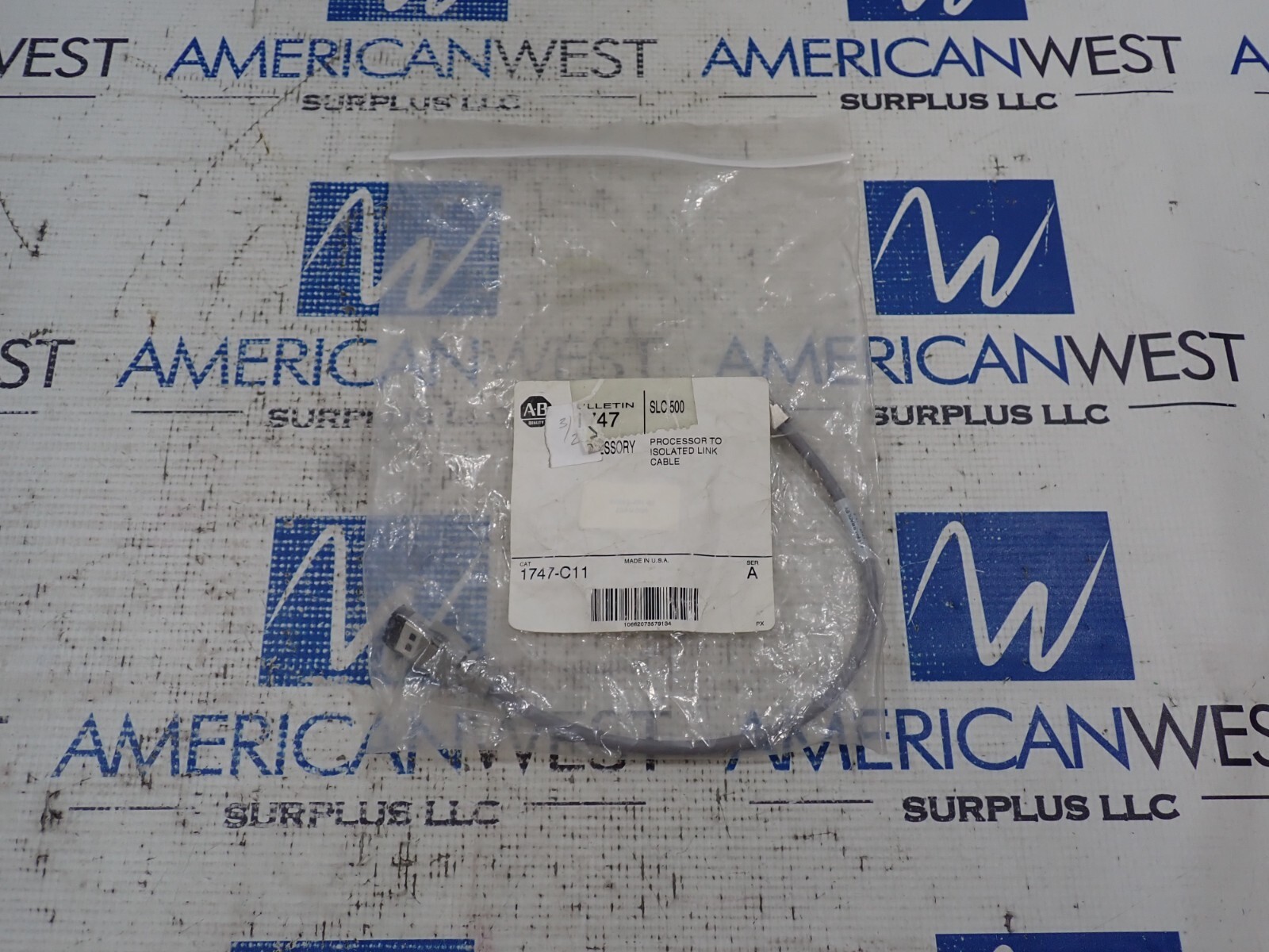 Allen Bradley 1747-C11 Processor Isolated Link Cable