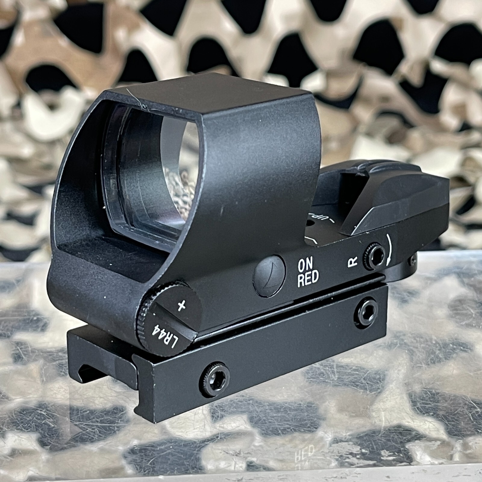 NEW Lancer Tactical 4 Director Reflex Sight w/ Button Control (CA-436B)
