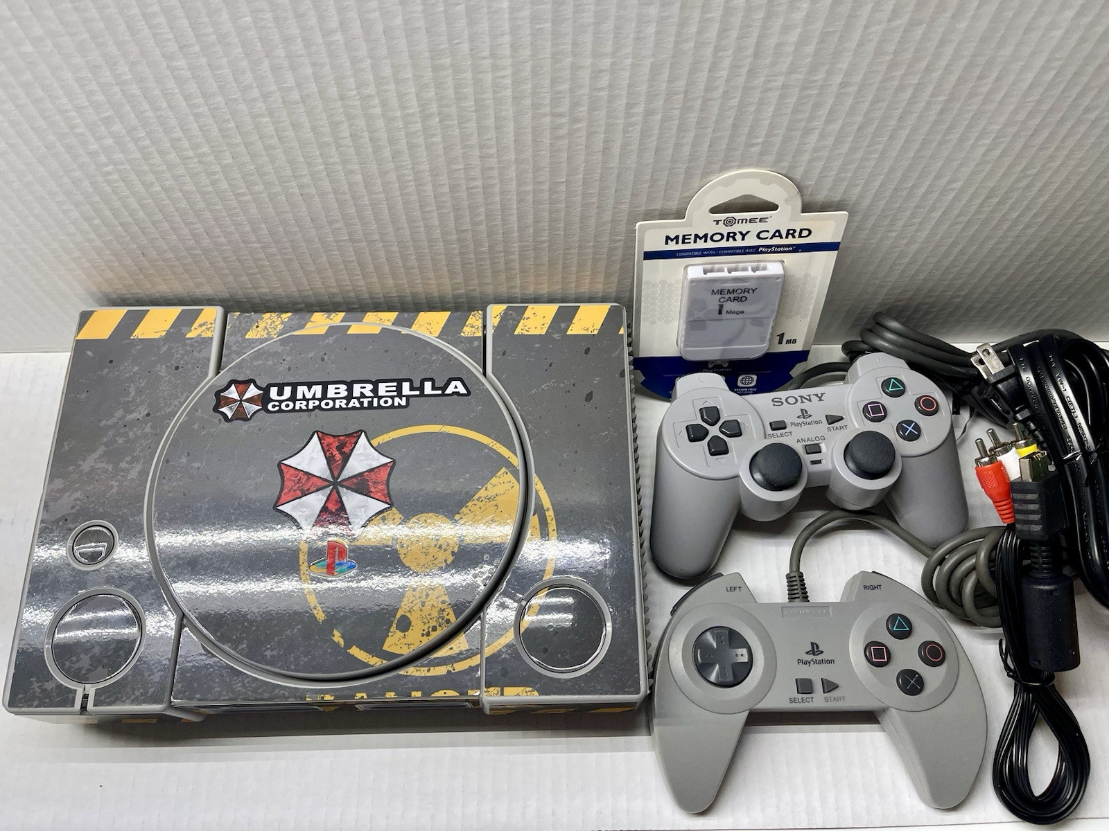 Sony PlayStation 1 Console (PS1) - (Gray). Tested! Fast Shipping!