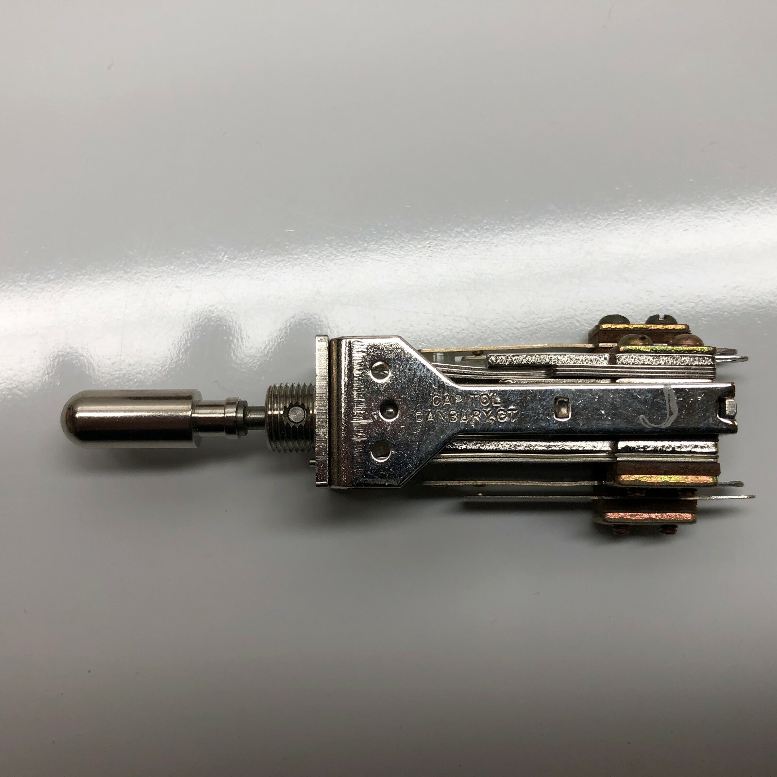 VINTAGE CAPITAL SWITCH