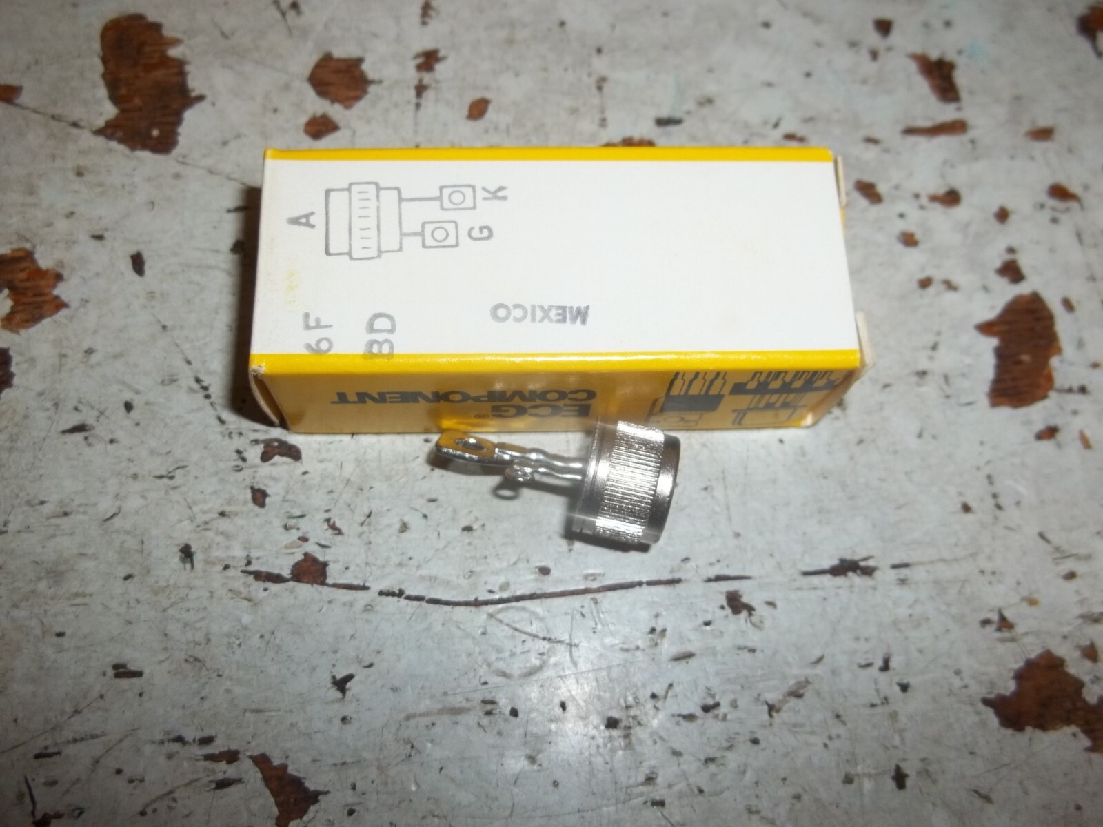 PHILIPS SYLVANIA ECG GENERAL PURPOSE RECTIFIER DIODE 5516 (*1-2)