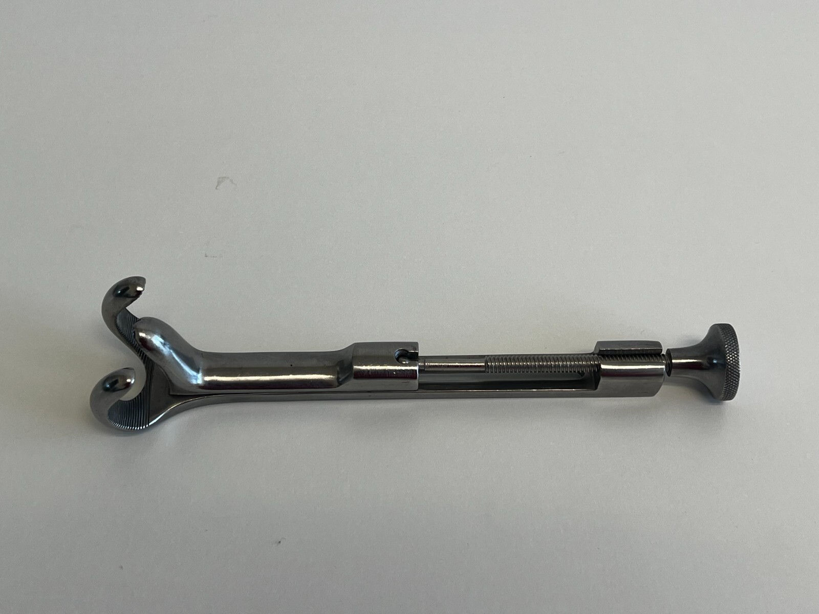 L22:  Konig Holding Clamp MDS3244118