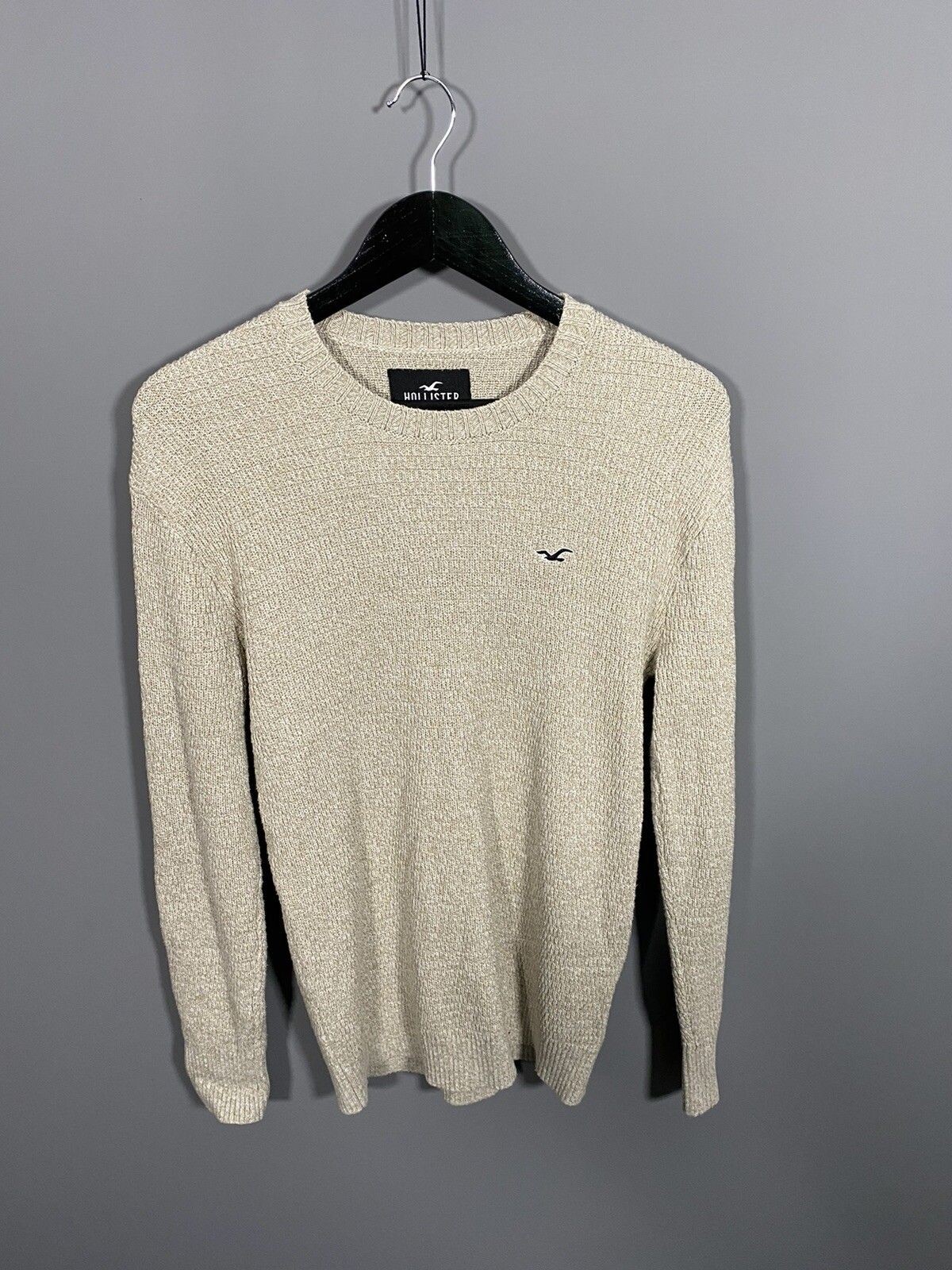 HOLLISTER Jumper - Size Small - Beige - Great Condition - Mens