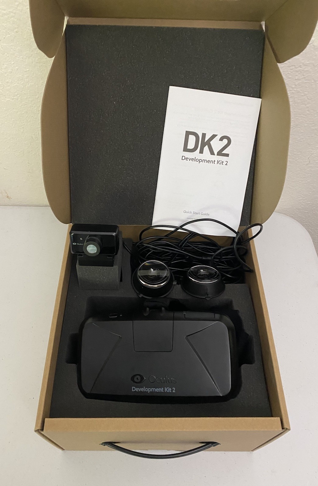 Oculus Development Kit 2 (DK2) VR Headset Kit w/ Cables, Sensors & Box