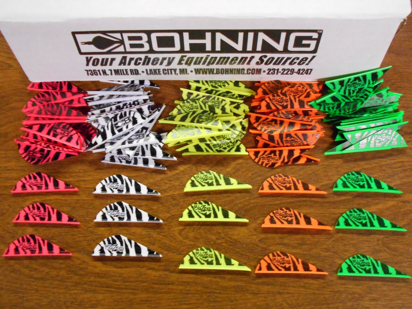 100- Bohning Blazer Tiger Vanes! CUSTOM MIXED BAG! archery arrow fletchings vane