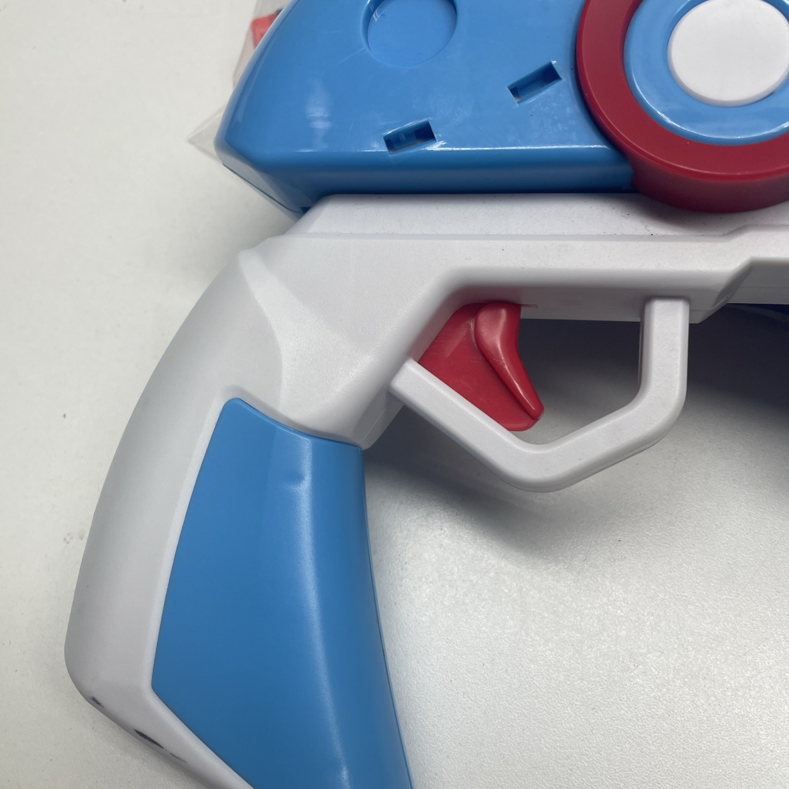 Nerf Roblox (2) Plus Over 100 Darts, Used Both Work Well. A/16￼