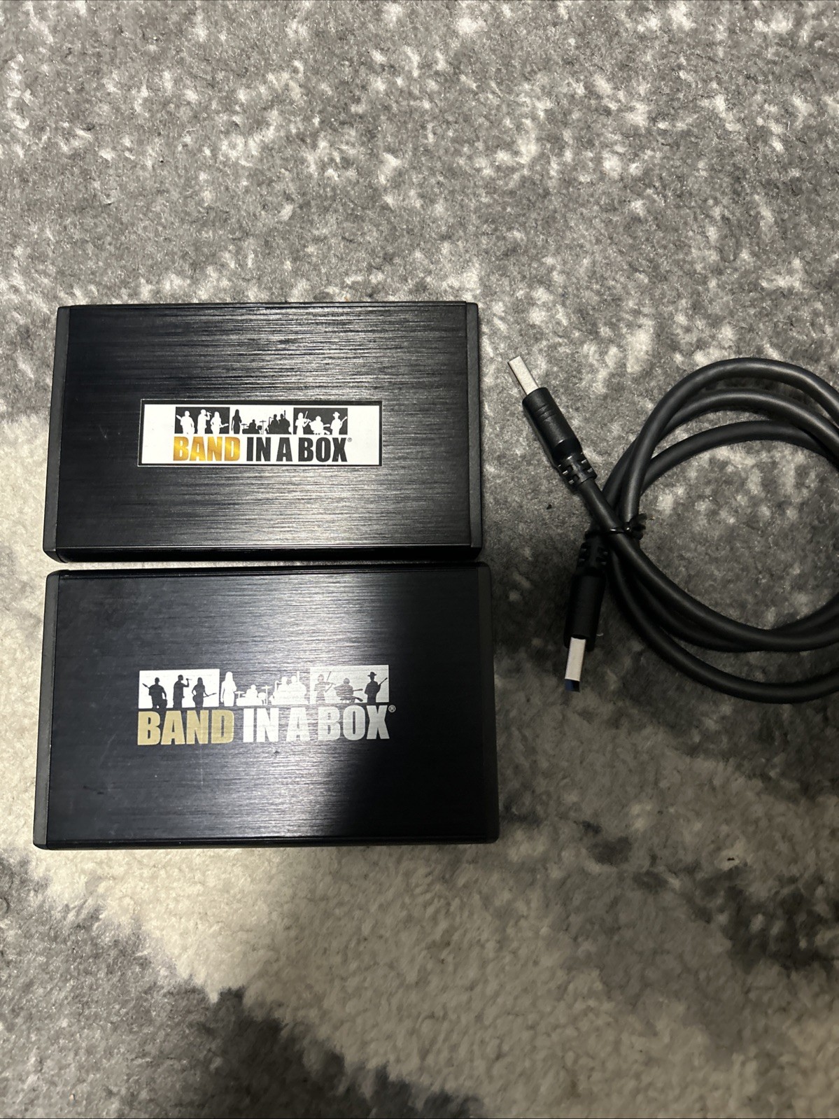 Sabrent Band In a Box Ultrapak 2022 & 2020 Hard Drive Read