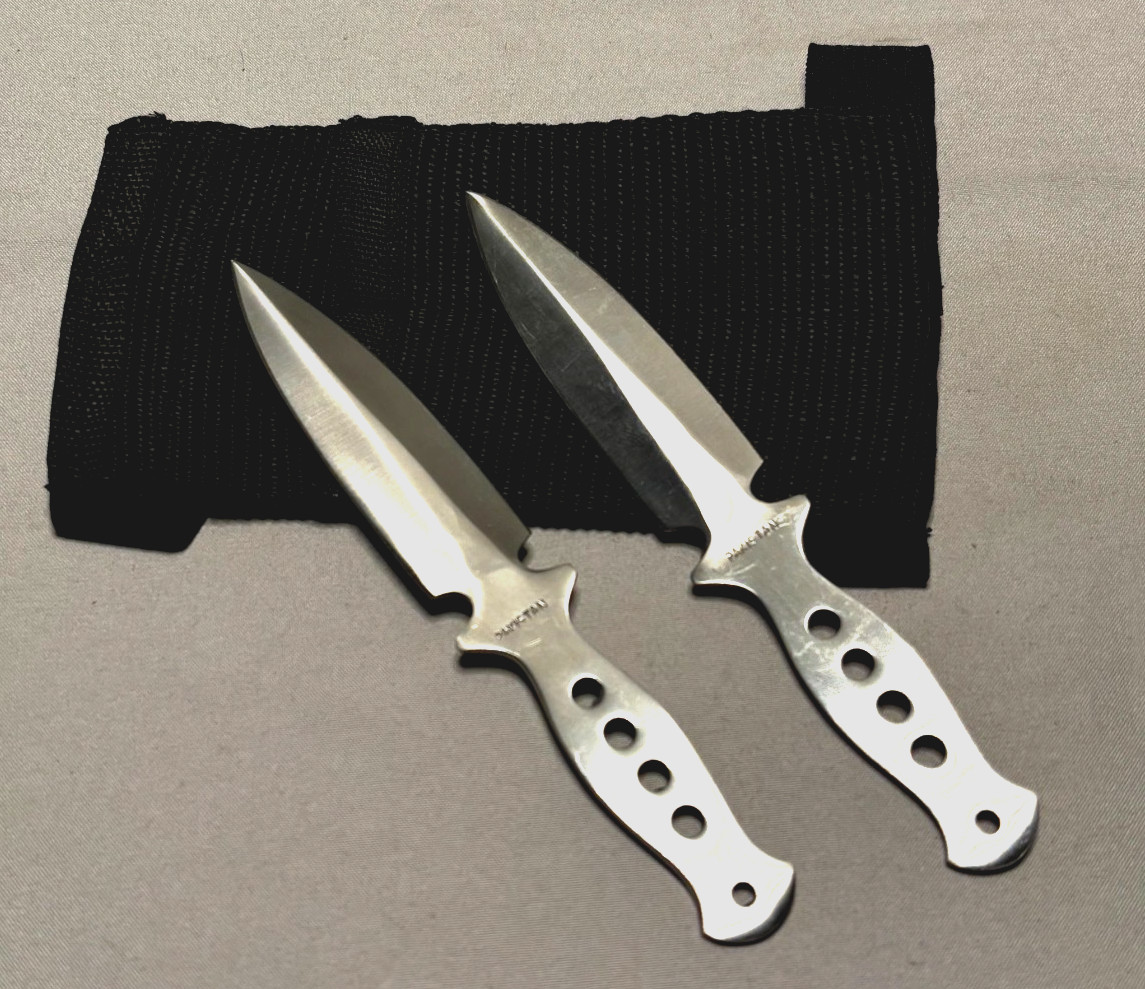 Tactical 5" 2pc Throwing Knives Set w/ Wrist Strap Sheath
