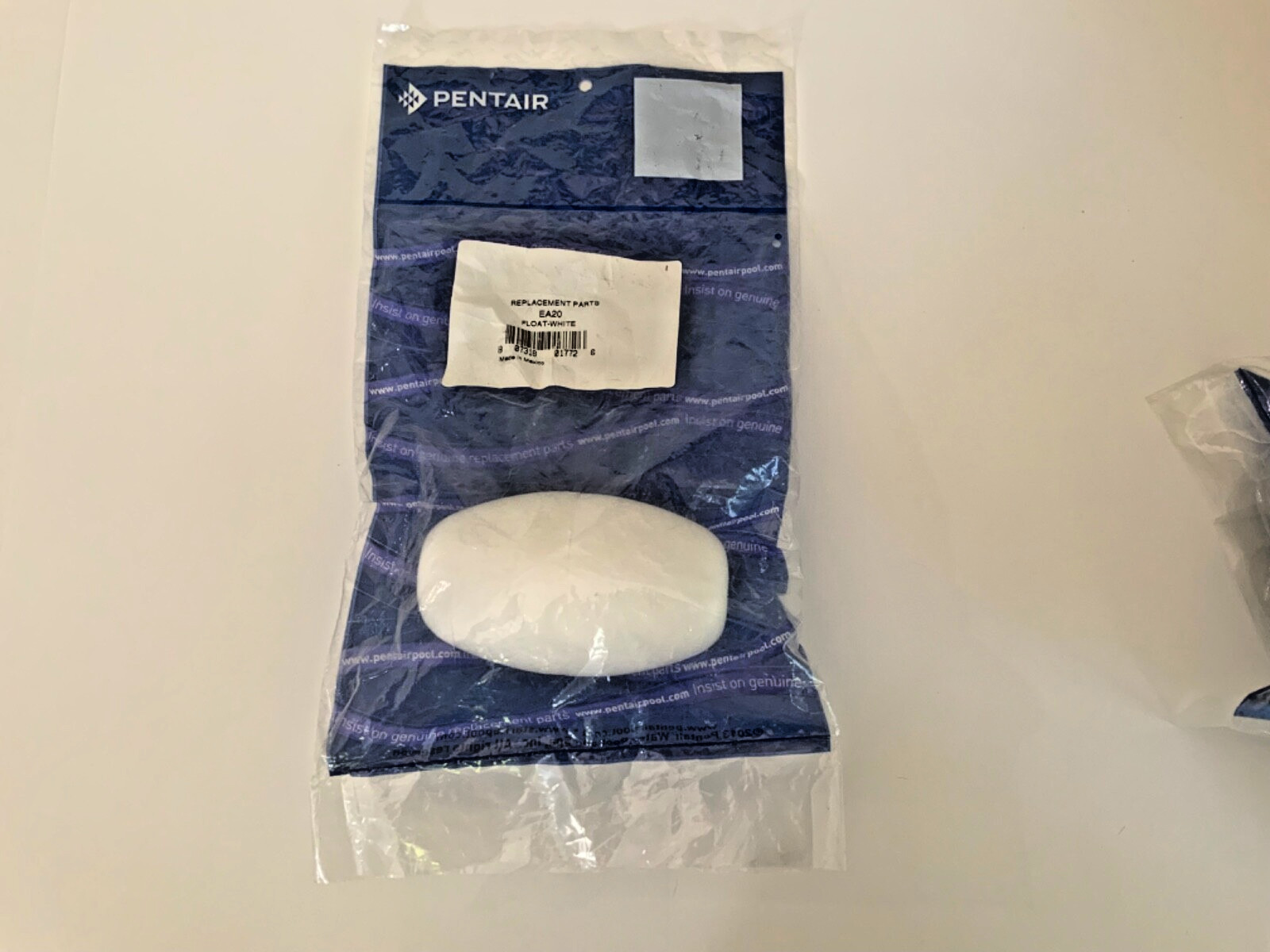 Pentair White Float EA20 Replacement Part For Pool Cleaner