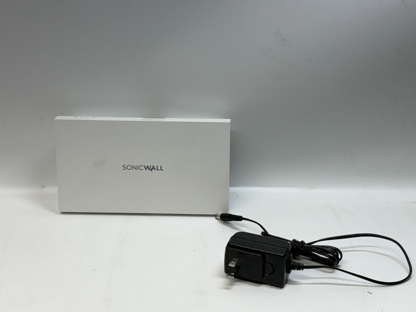 Sonicwall Sonicwave 231c Access Point 12V 1.5A APL44-0CF