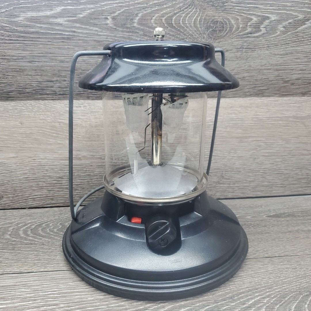 Coleman Two Mantle Instastart QuickPack Propane Lantern w/Hard Case #5159