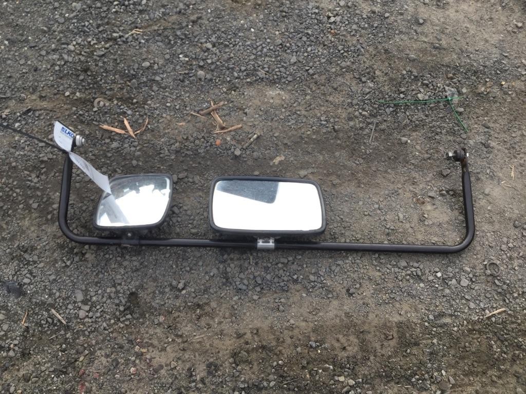 For 2001 FREIGHTLINER MT55 CAB/DOOR MIRROR Left ,  WA