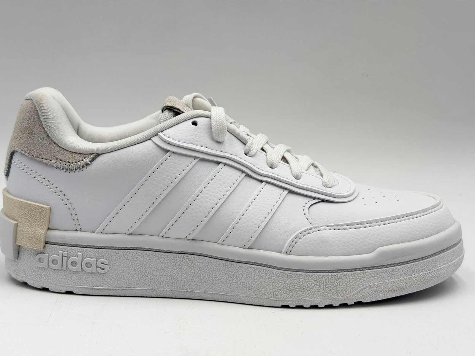 NEW Adidas SZ 9 PostMove SE Shoes Cloudfoam Women's in White Sneakers GZ6783