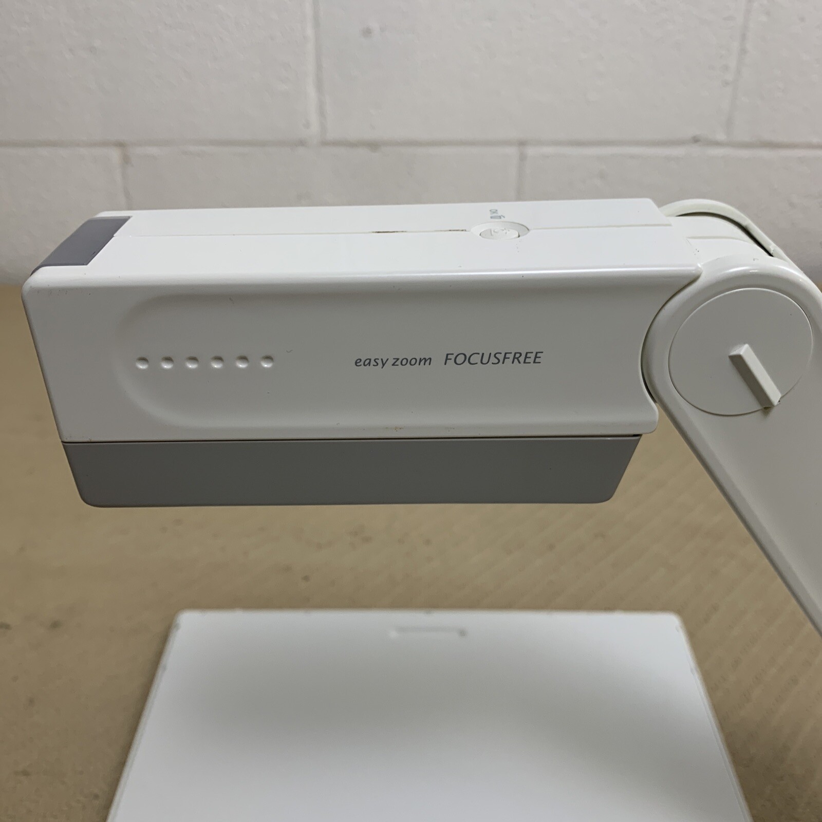ELMO Projector-HV-110u - Camera/Visual Presenter ***PLEASE READ DESCRIPTION***