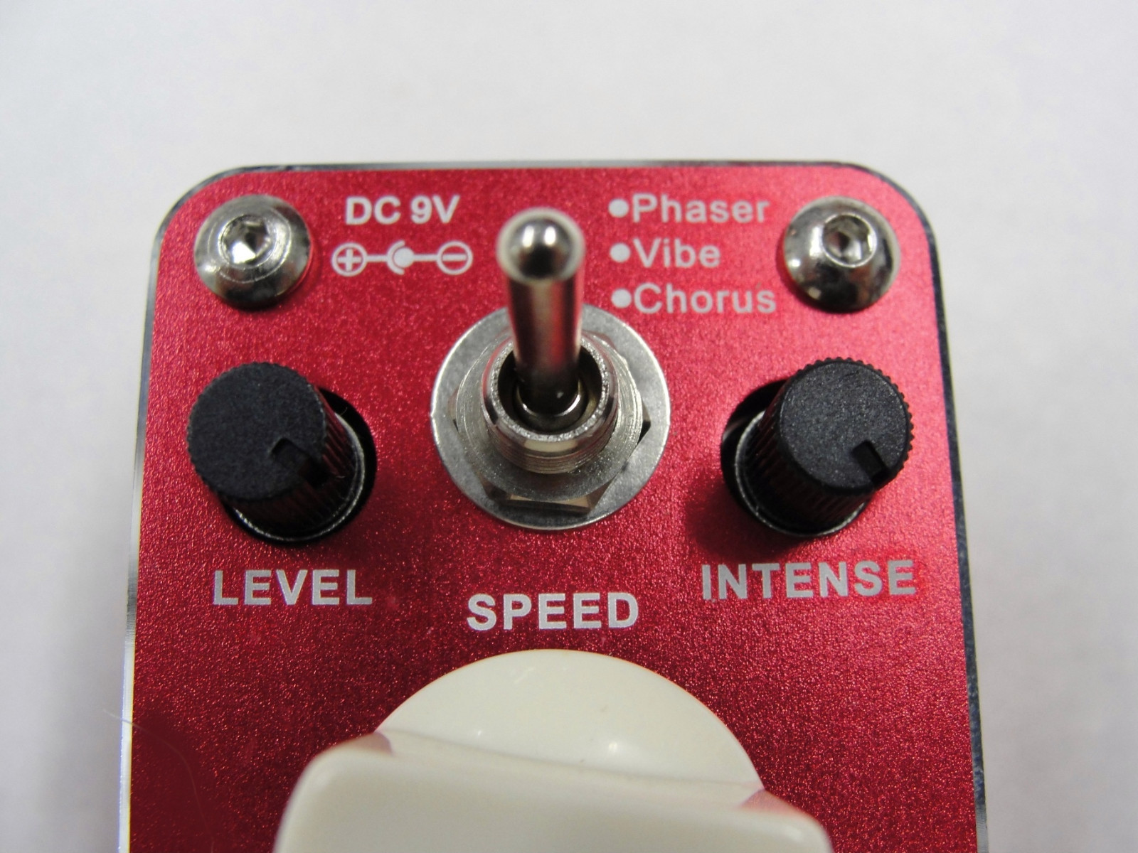 Tom's Line Engineering ARE-3 ROTO ENGINE Rotary Speaker Sim Guitar Effects Pedal