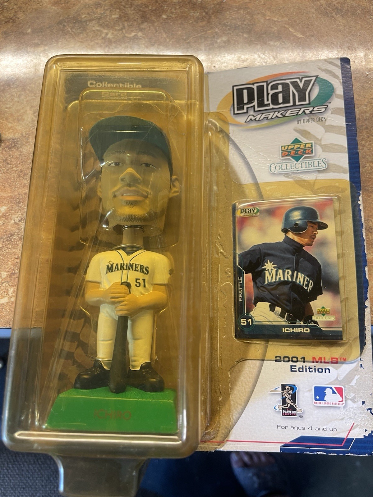 2001 MLB Play Makers Upper Deck Collection. Seattle Mariners Ichiro Bobblehead