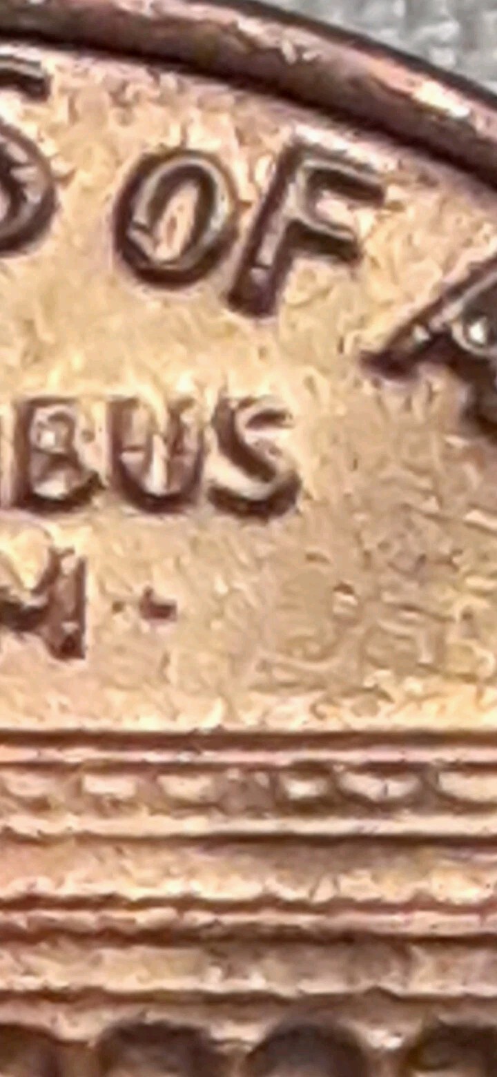 1982 Lincoln Cent Large Date DDO Off Centered Strike BU Red Error Coin