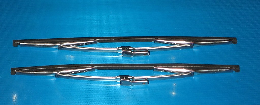 Hillman Hunter, Minx Windscreen Windshield Wiper Blades. Genuine TEX. NEW (Pair)