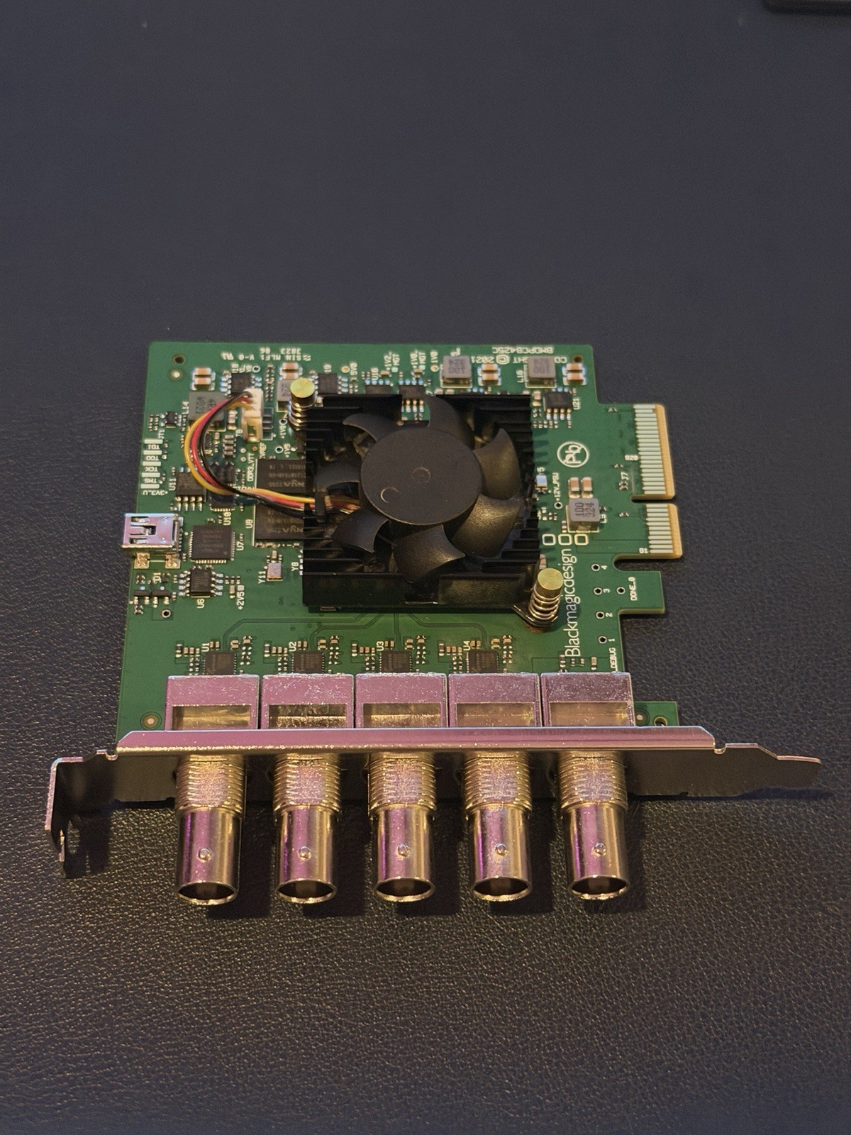 Bundle~Blackmagic DeckLink Duo 2 PCIe Card SDI 4 channel & Sonnet Echo Express