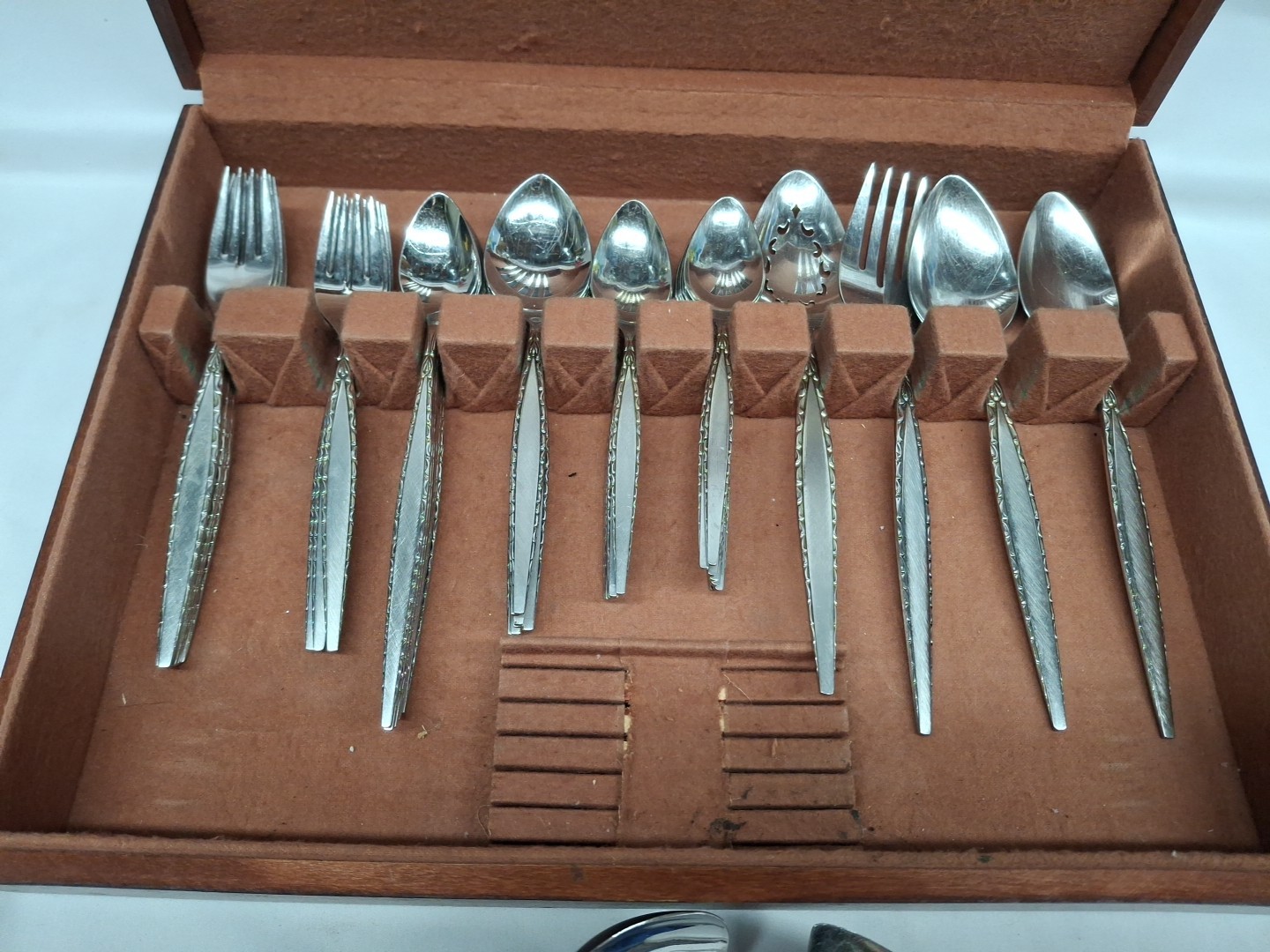 Vintage Oneida Community Stainless VENETIA Silverware 54 pieces MCM Flatware